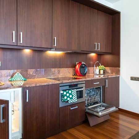 Cozy River-Side Apartment Right In Рига Екстериор снимка