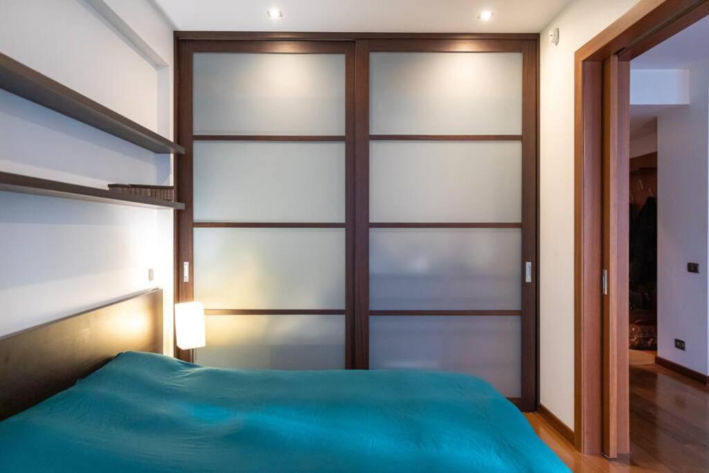 Cozy River-Side Apartment Right In Рига Екстериор снимка